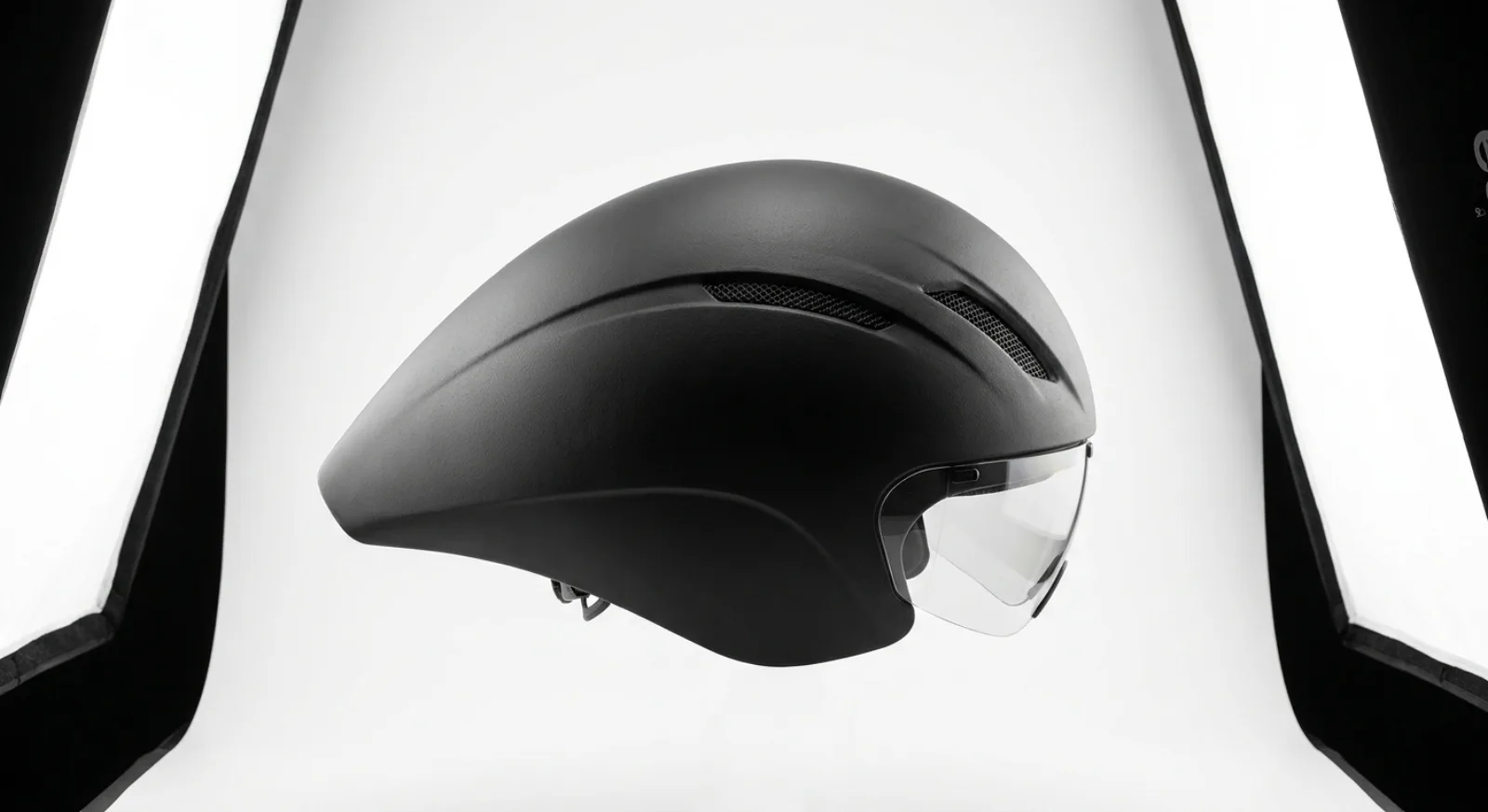 Lazer Bullet 2.0 MIPS triathlon aero helmet